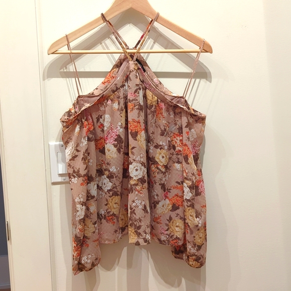 Floral top - Picture 1 of 6